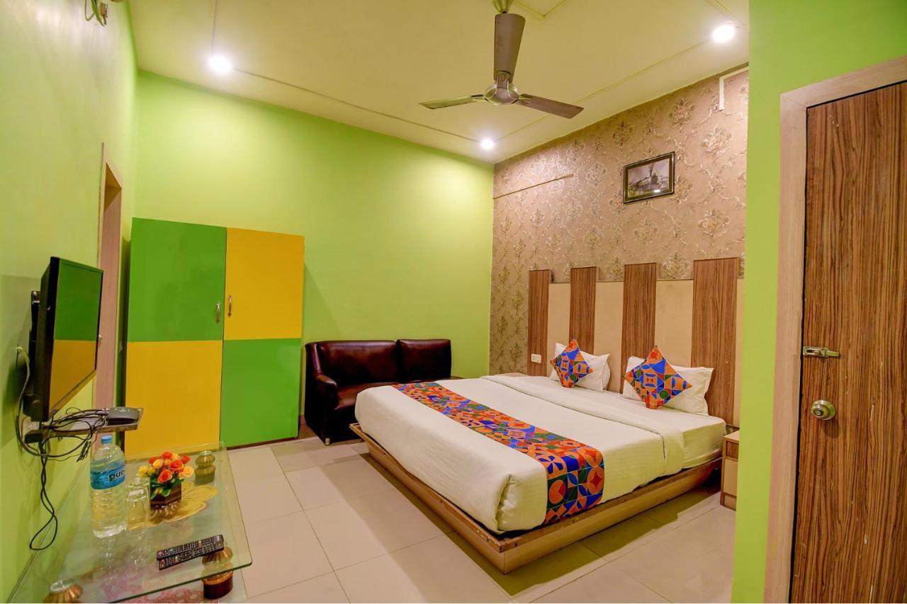 Fabhotel Prime Rockstar Suites Kalkuta Zewnętrze zdjęcie